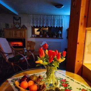 "U Skowronkow" Bed & Breakfast บุโควินา ทัตซานสกา ภายนอก รูปภาพ