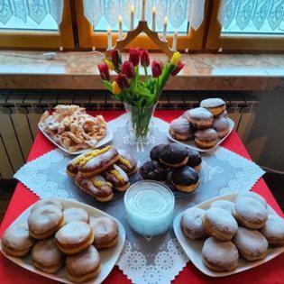 "U Skowronkow" Bed & Breakfast บุโควินา ทัตซานสกา ภายนอก รูปภาพ