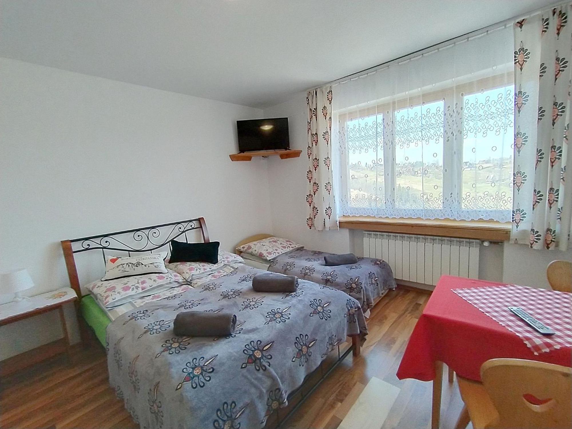 "U Skowronkow" Bed & Breakfast บุโควินา ทัตซานสกา ภายนอก รูปภาพ